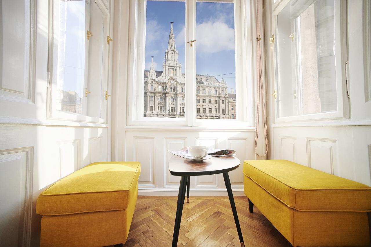 New York Palace View Apartment บูดาเปสต์ ภายนอก รูปภาพ